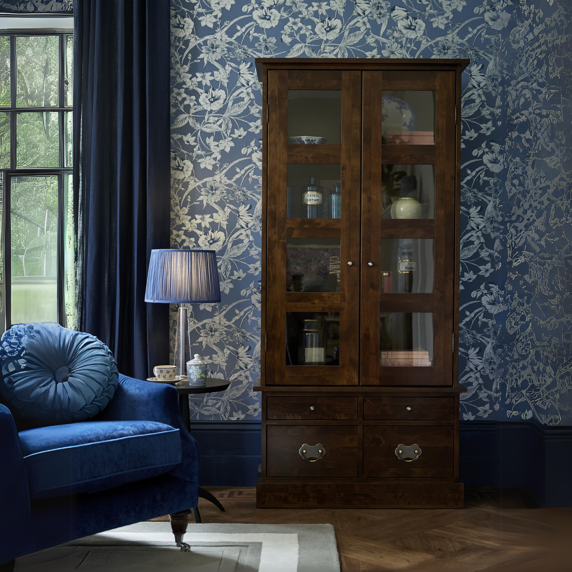 Garrat 2 Door 4 Drawer Display Unit