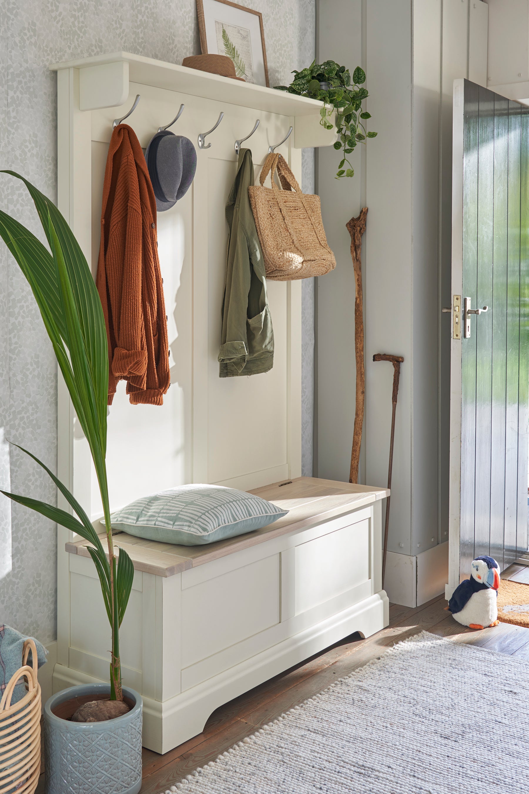 Dorset White Tall Bench with Coat Stand