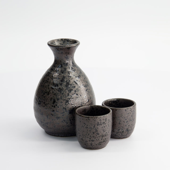 Kuro Tetsusabi Sake Set of 3 - Bottle & 2 Cups