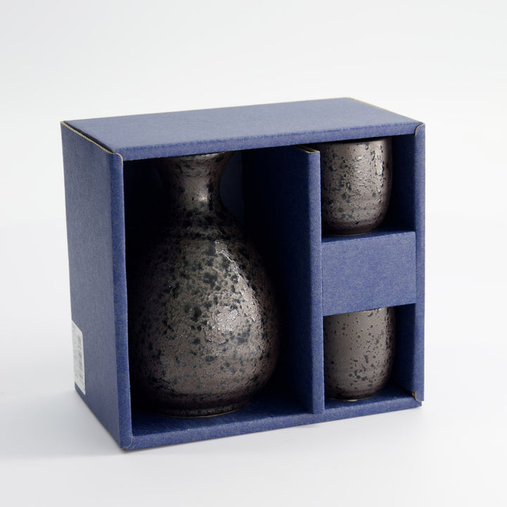 Kuro Tetsusabi Sake Set of 3 - Bottle & 2 Cups