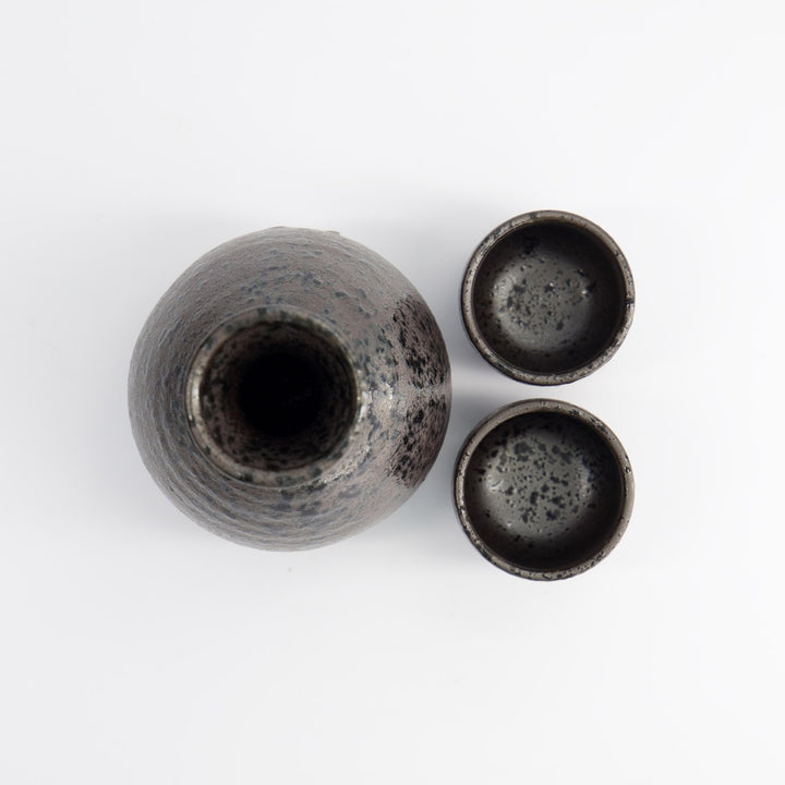 Kuro Tetsusabi Sake Set of 3 - Bottle & 2 Cups