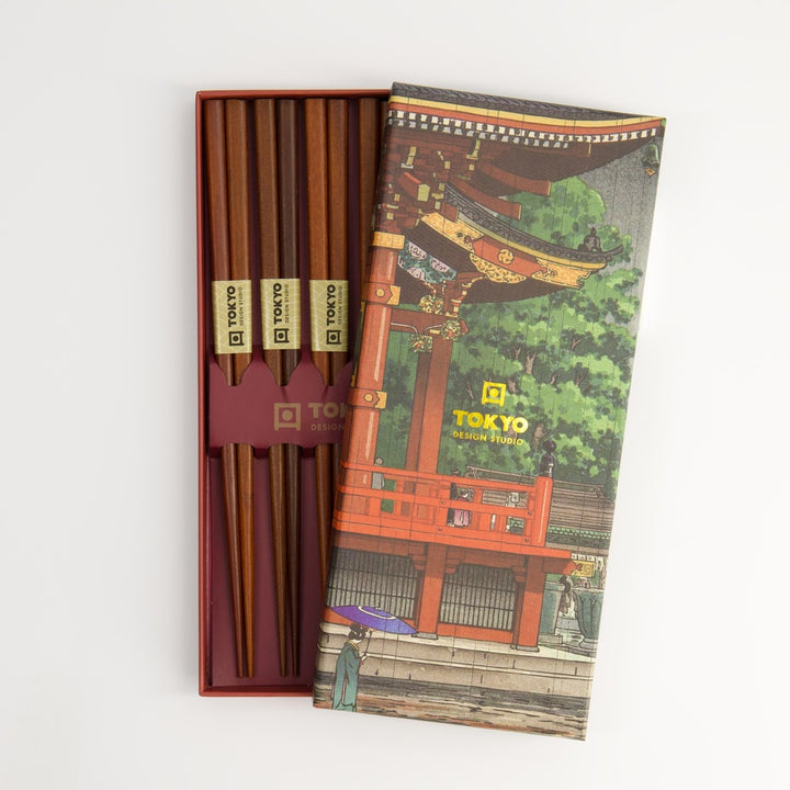 Wooden Chopstick Set of 5 in Traditional Gift Box