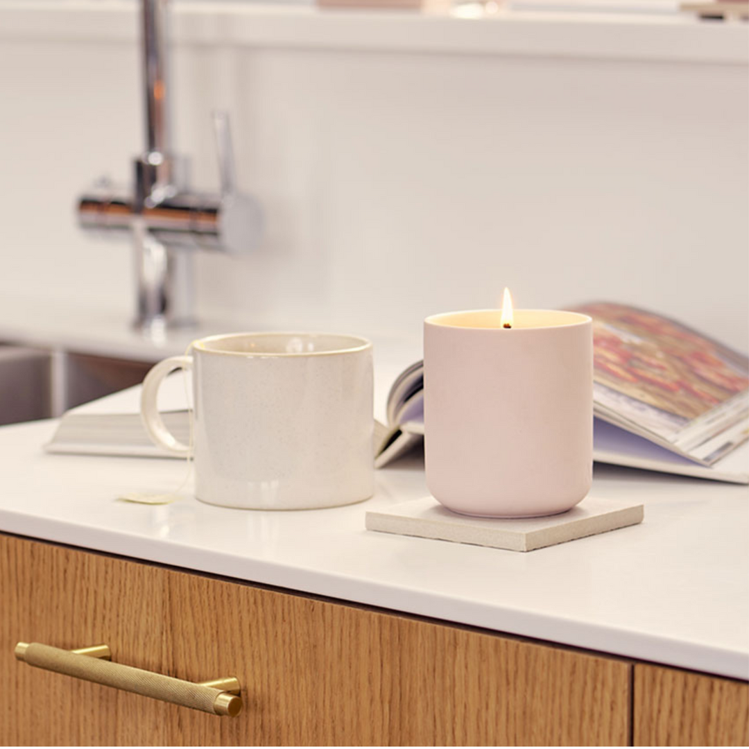 Parisian Rose Candle - Rose, Bergamot & Violet