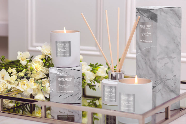 English Pear & Freesia Reed Diffuser Refill