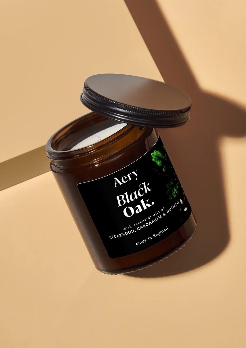 Black Oak Jar Candle - Cedarwood, Cardamom & Nutmeg