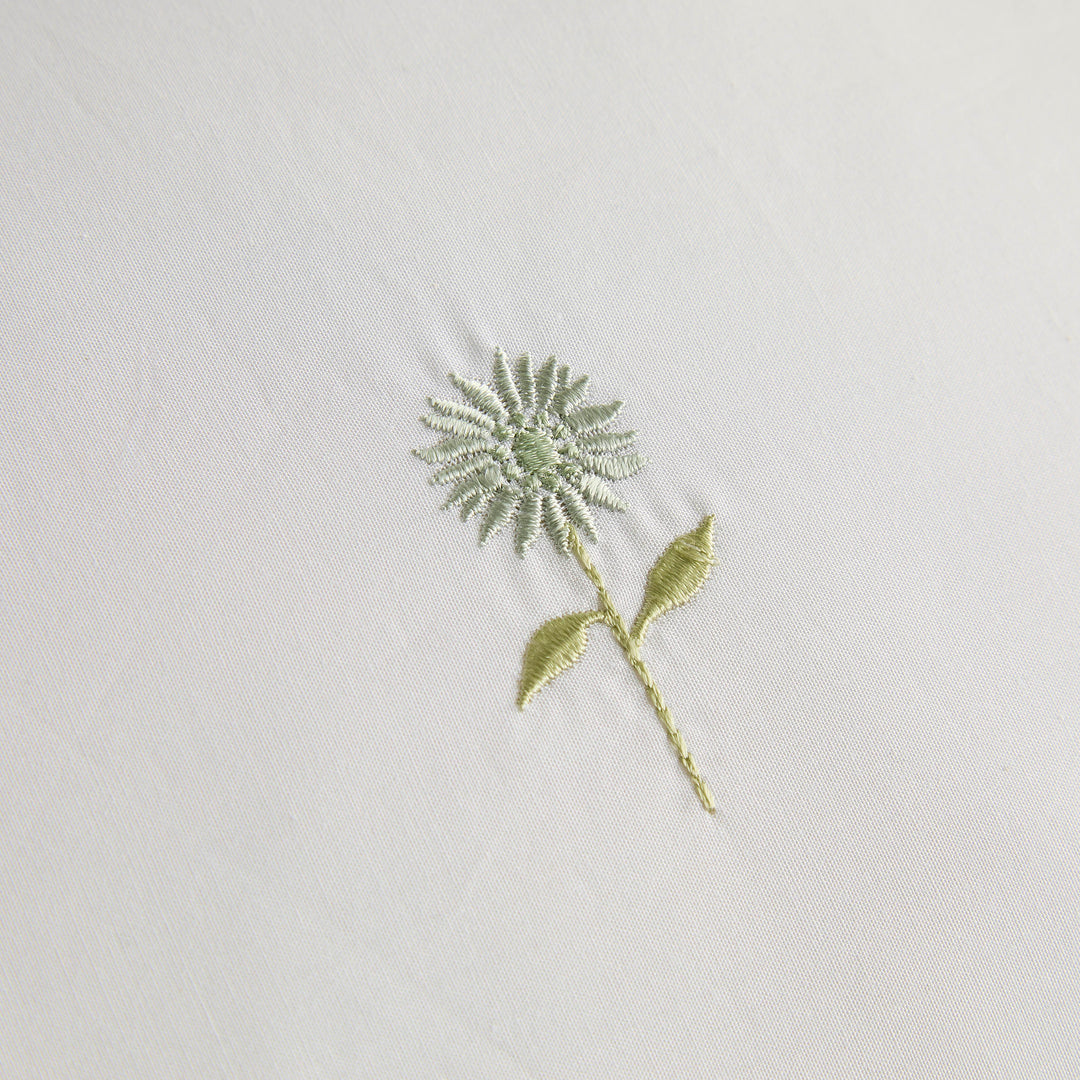 Embroidered Sunflower White Duvet Set