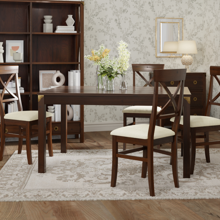 Balmoral Fixed Dining Table