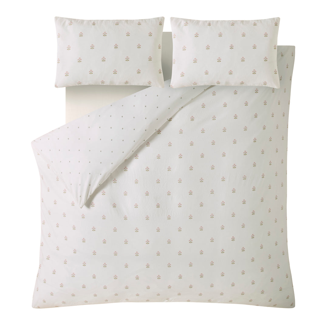 Harthill Daisy Raspberry Duvet Set