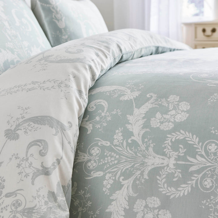 Josette Duckegg Duvet Set