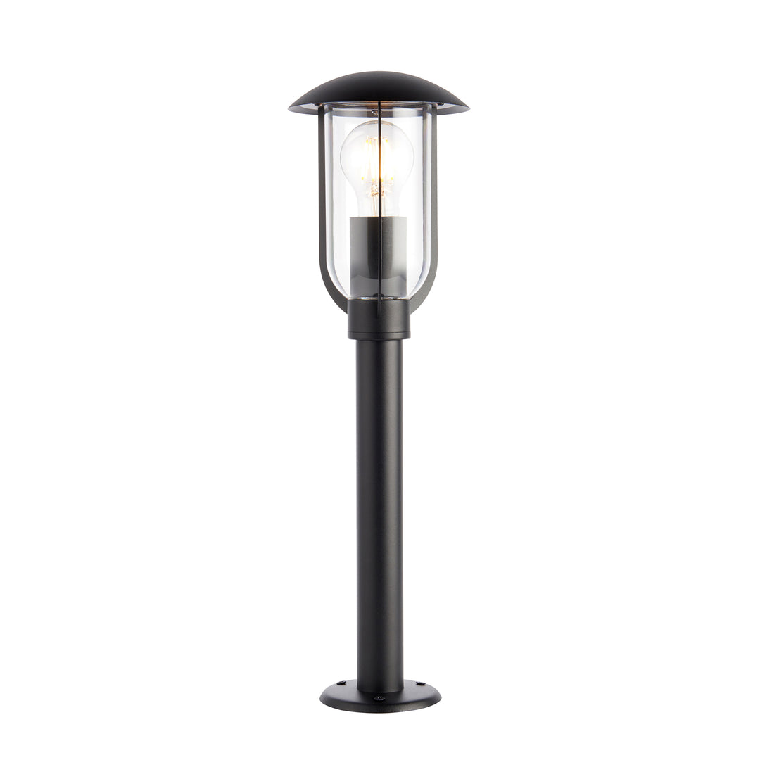Quinn Outdoor Post Light in Black