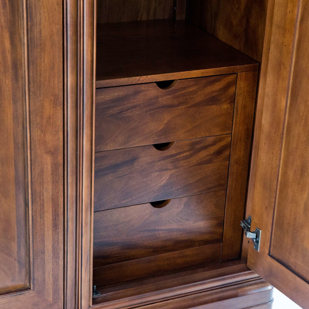 Antoinette 3 Door Wardrobe