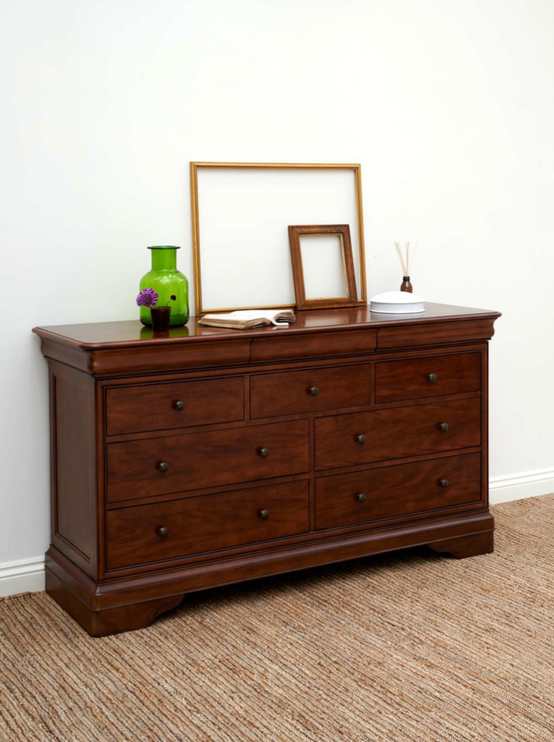 Antoinette Wide 7 Drawer Chest