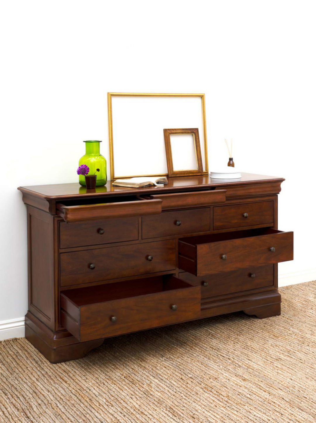 Antoinette Wide 7 Drawer Chest