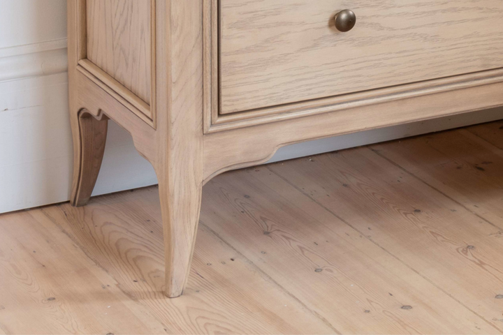 Toulon 8 Drawer Merchant Chest