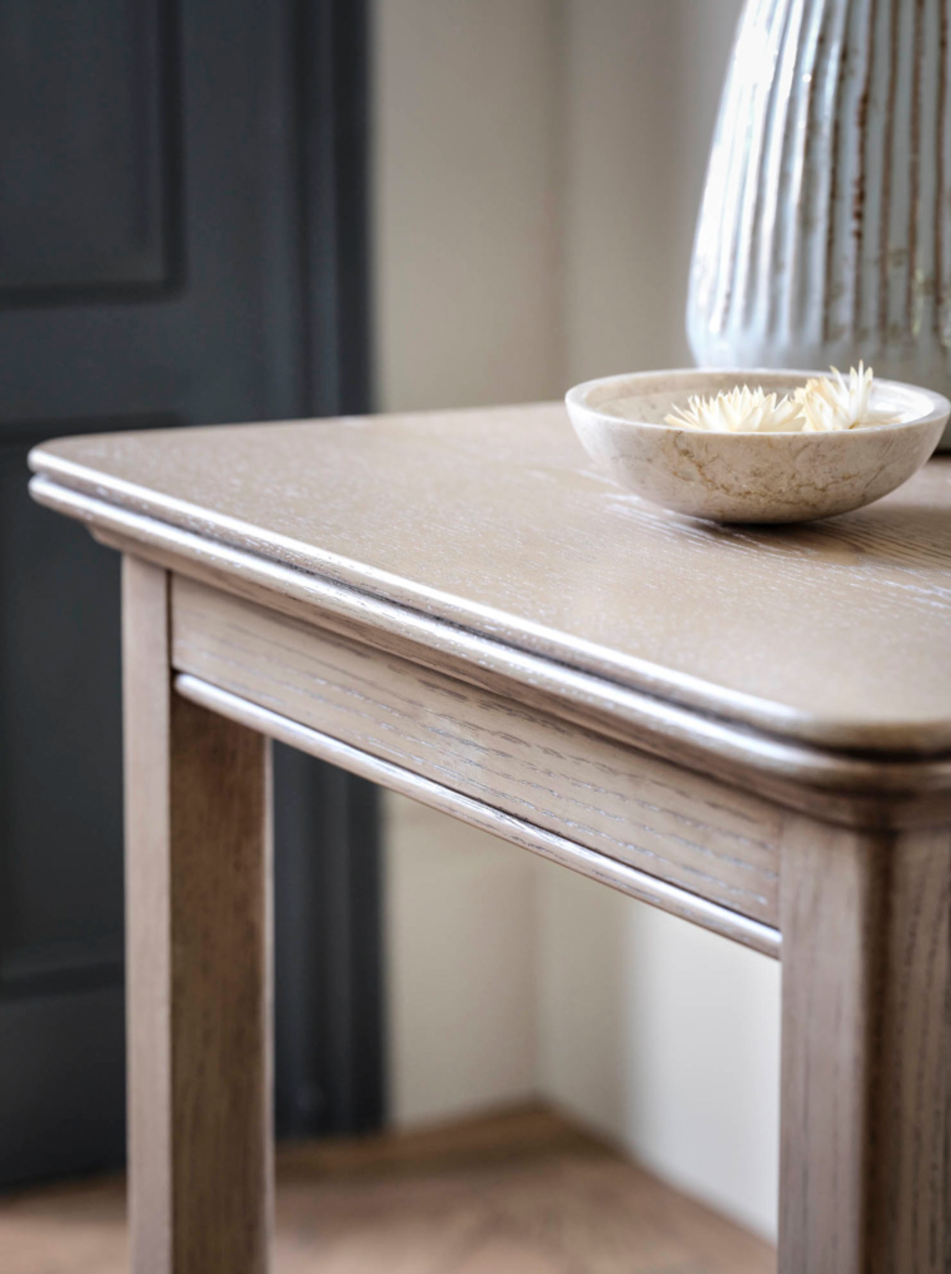 Toulon Lamp Table