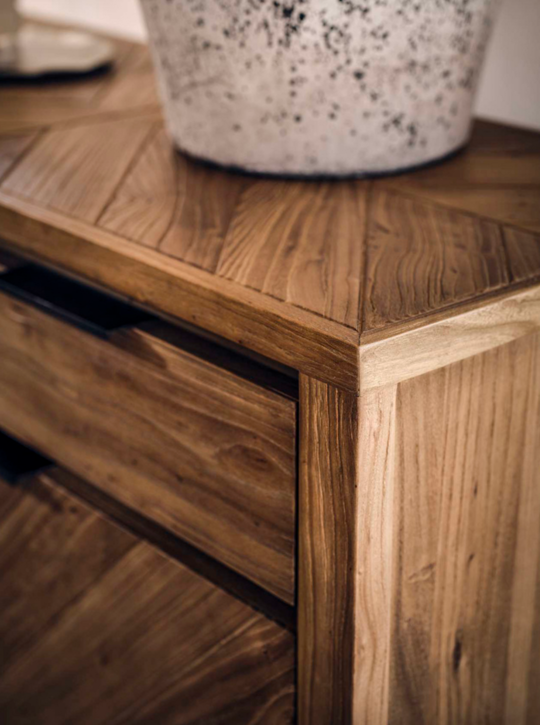 Sorrento 2 Door Sideboard