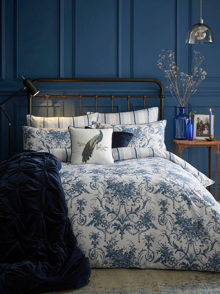 Tuileries Midnight Duvet Set