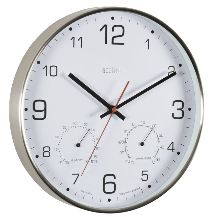 Komfort Wall Clock