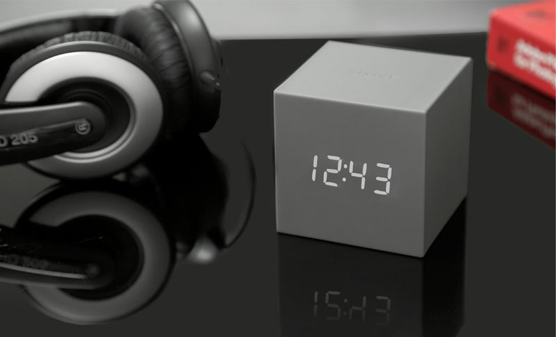 Cube Click Clock - Plum Retail