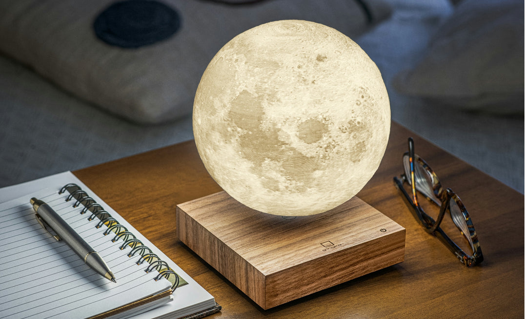 3D Floating LED Moon Desk Lamp with 3 Light Modes - Plum Retail
