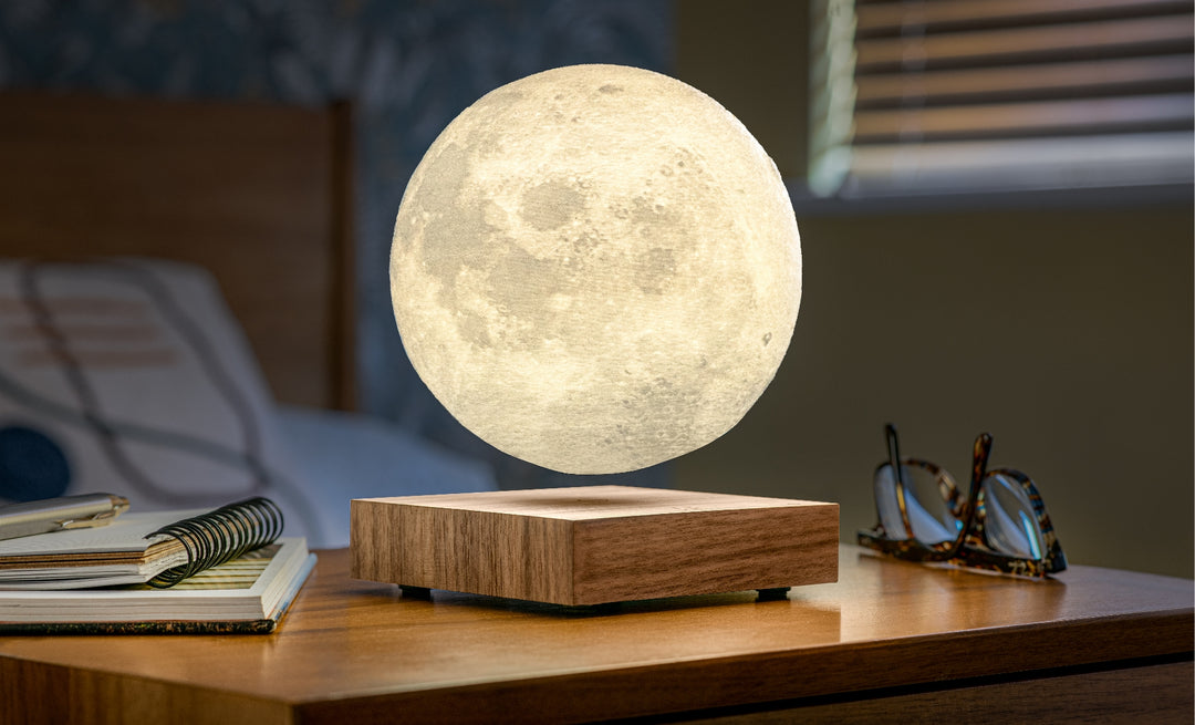 3D Floating LED Moon Desk Lamp with 3 Light Modes - Plum Retail