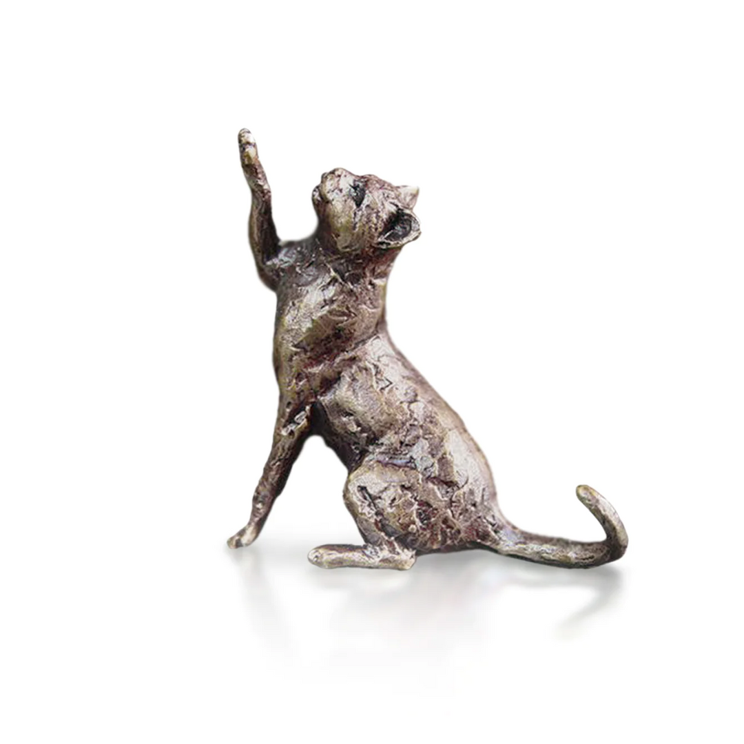 Butler & Peach Miniature Bronze Cat Sitting